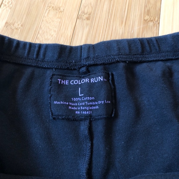 The Color Run 100% Cotton Shorts Size L - Picture 2 of 3